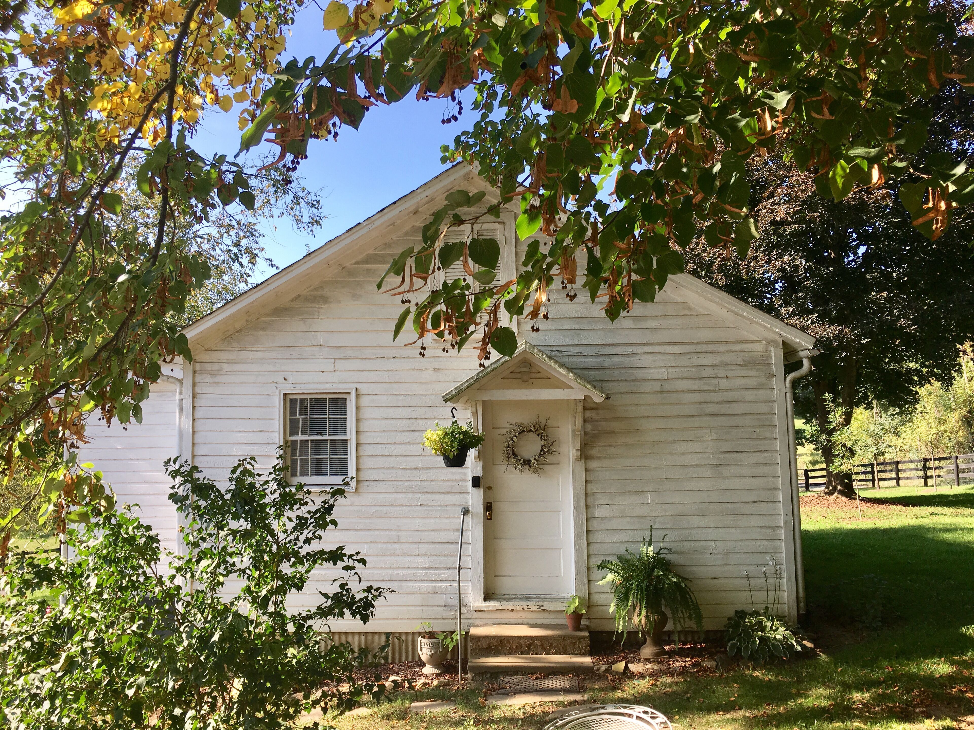 Guest House at 1796 Historic Farm in Wine Country