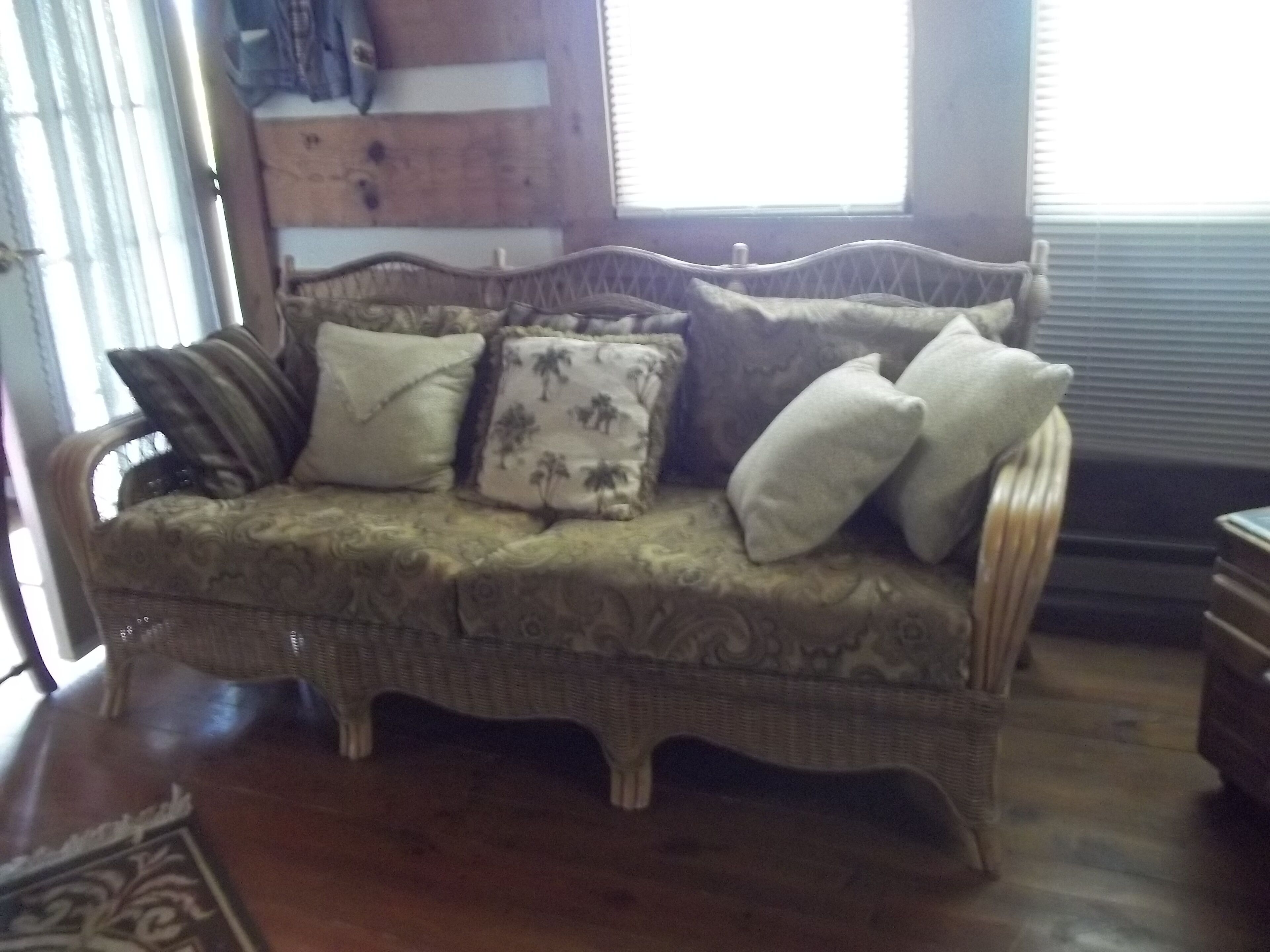 Hilltop Hide A Way Log Cabin Home