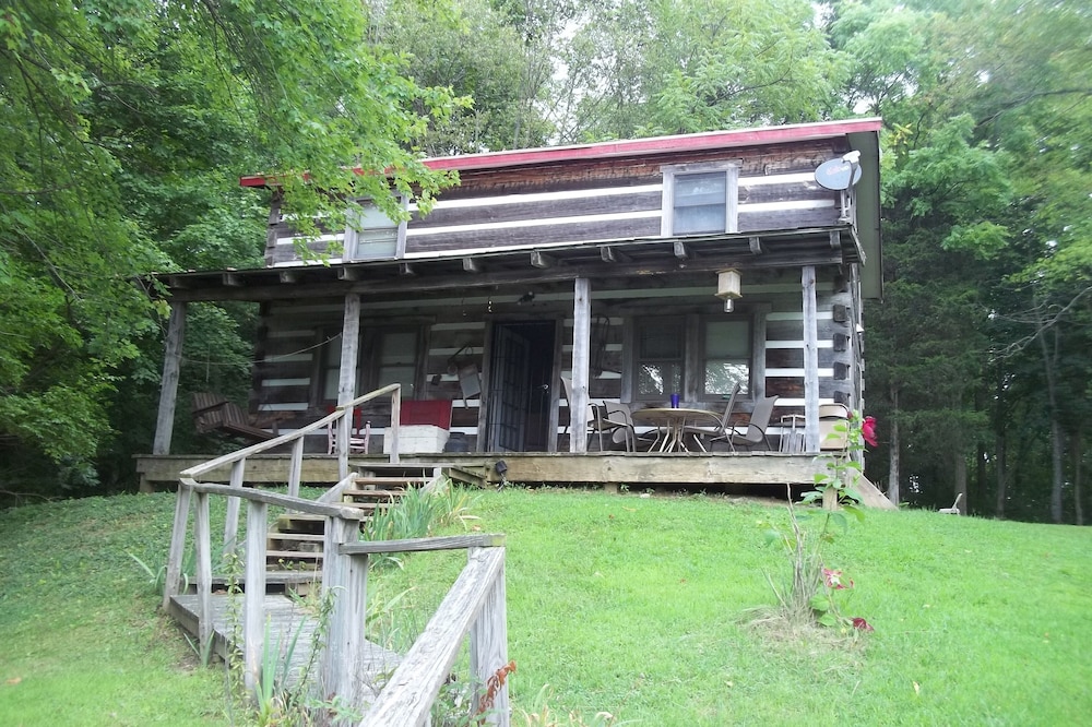Hilltop Hide A Way Log Cabin Home