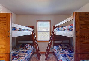 4 chambres, fer et planche Ă repasser, Wi-Fi gratuit