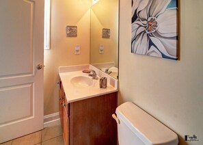 Bathroom - The Chill Inn (Sligo)