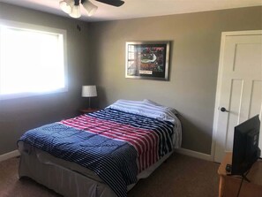 5 chambres, fer et planche à repasser, Wi-Fi, literie fournie