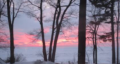 Lake Michigan 1945 Log Cabin Cottage Home North Muskegon Private Sandy Beach