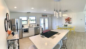 Fridge, microwave, oven, stovetop - 5G internet!  Work from home here!Bay front, 3 bdrm, 2 bath, Dock for your boat (Port St. Joe)