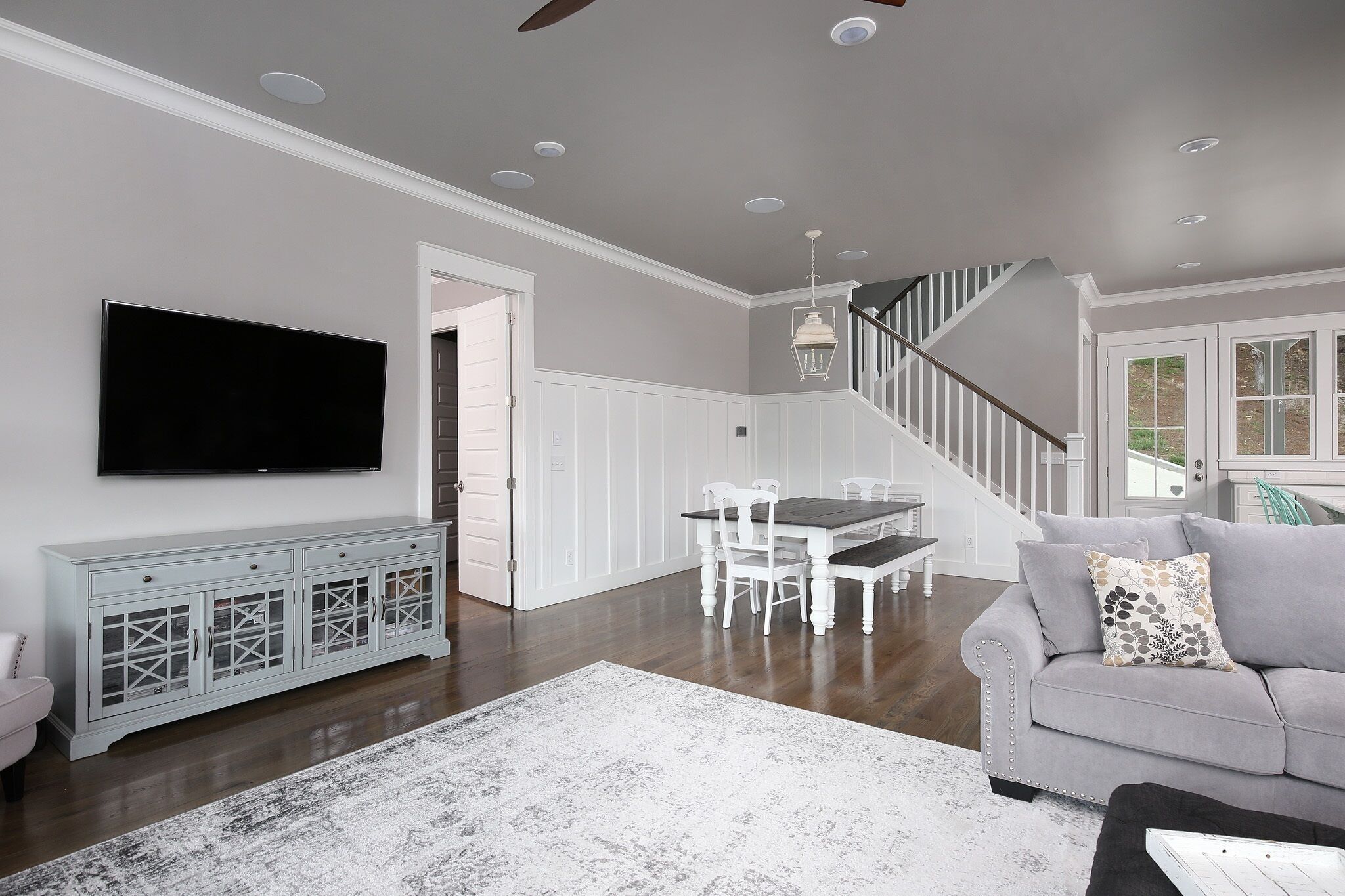 New Craftsman Lakefront Home On Smith Lake