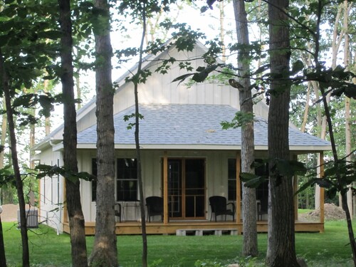 Neu! Chalet Style Cottage im Herzen der FingerLakes