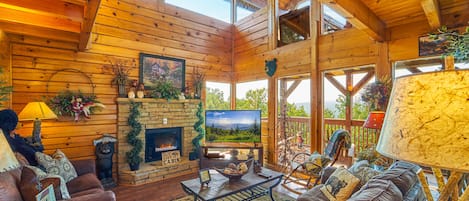 Smart TV, fireplace, Netflix, DVD player