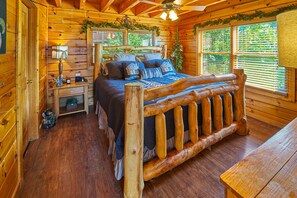 1 slaapkamer, een strijkplank/strijkijzer, wifi, beddengoed