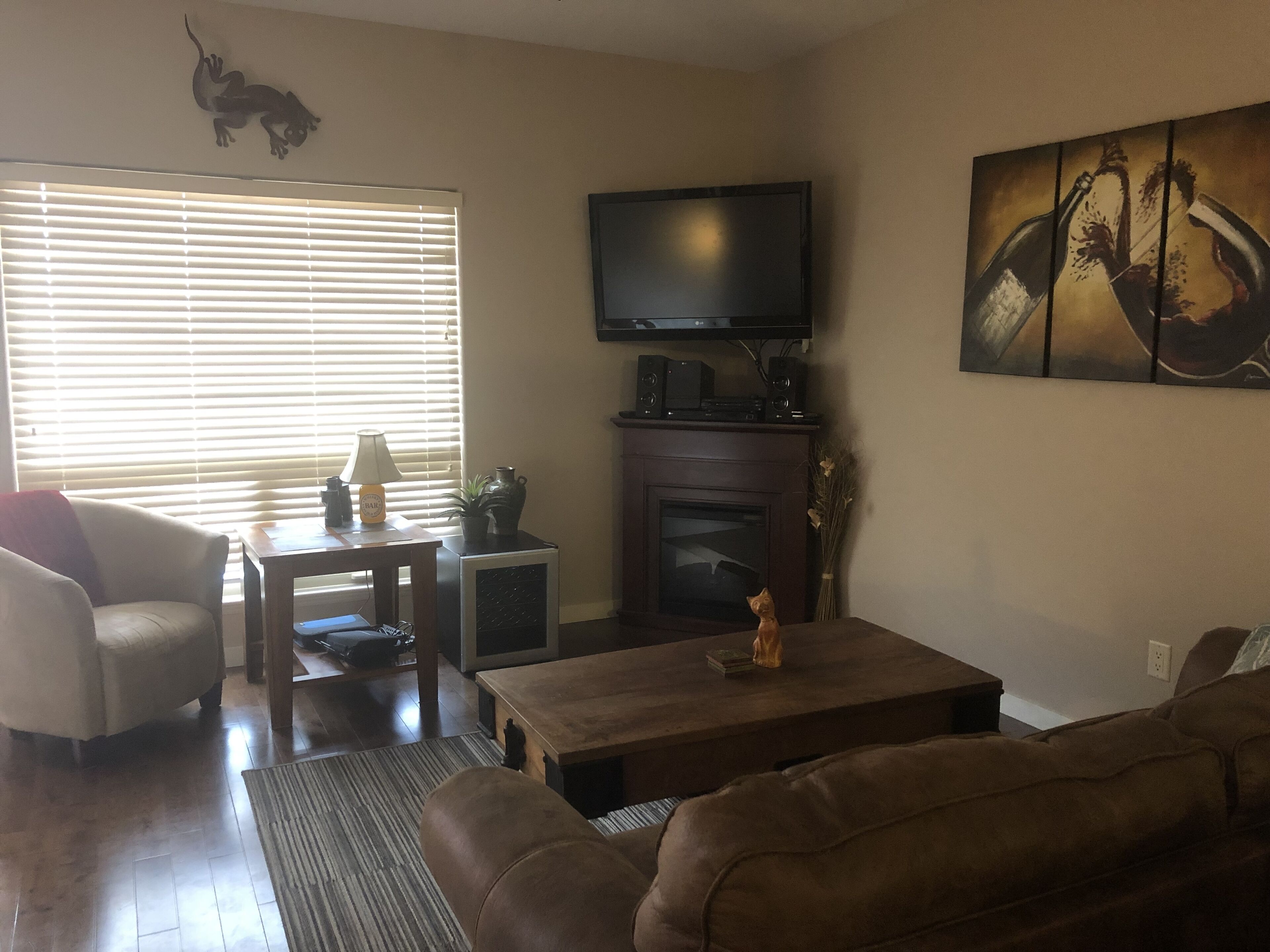 Beautiful Lakeside 3 Bedroom Townhouse Vacation Rental