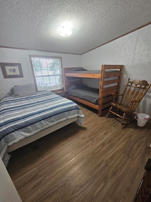 5 habitaciones, wifi gratis, ropa de cama y acceso para silla de ruedas 