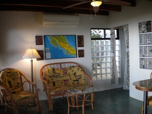 Interior - Costa Rica Paradise Right on the Beach!!! with FAST FIBER OPTIC WIFI included  (Playa Junquillal)