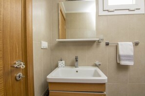 Bathroom sink - Apart Pınara (Kas)