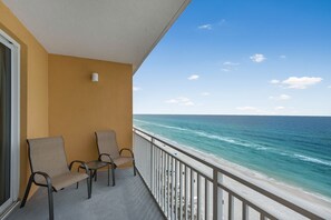 Property grounds - SLEEPS 9 - SPOTLESS OWNER MANAGED CONDO; BEACH FRONT, CLOSE TO PIER PARK! (Panama City Beach)