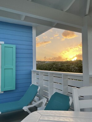 Terrace/patio - Ocean Views with Pool - Spacious Family Friendly 3BR/2BA- CATCH A WAVE BAHAMAS (Hope Town)