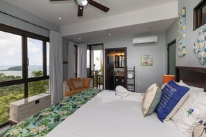 5 Schlafzimmer, Zimmersafe, Schreibtisch, Bügeleisen/Bügelbrett