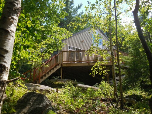 Hiljainen - romanttinen - yksinäinen mökki järvellä