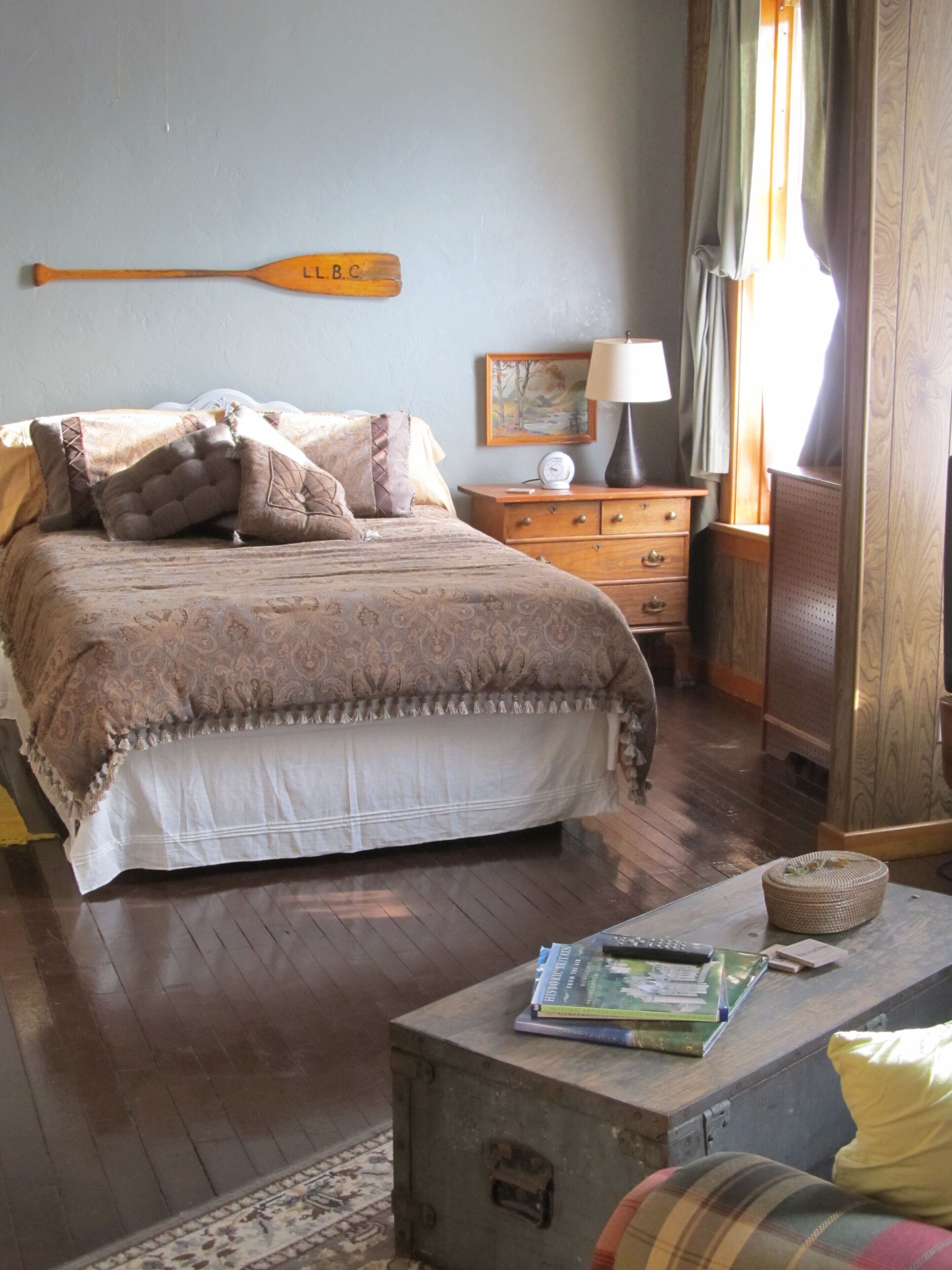 Beautiful Apartments in a turn-of-the-century historic building