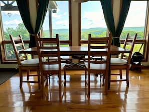 用餐
