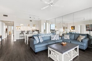 TV, DVD player - High Pointe 431 Gulf Views (Rosemary Beach)