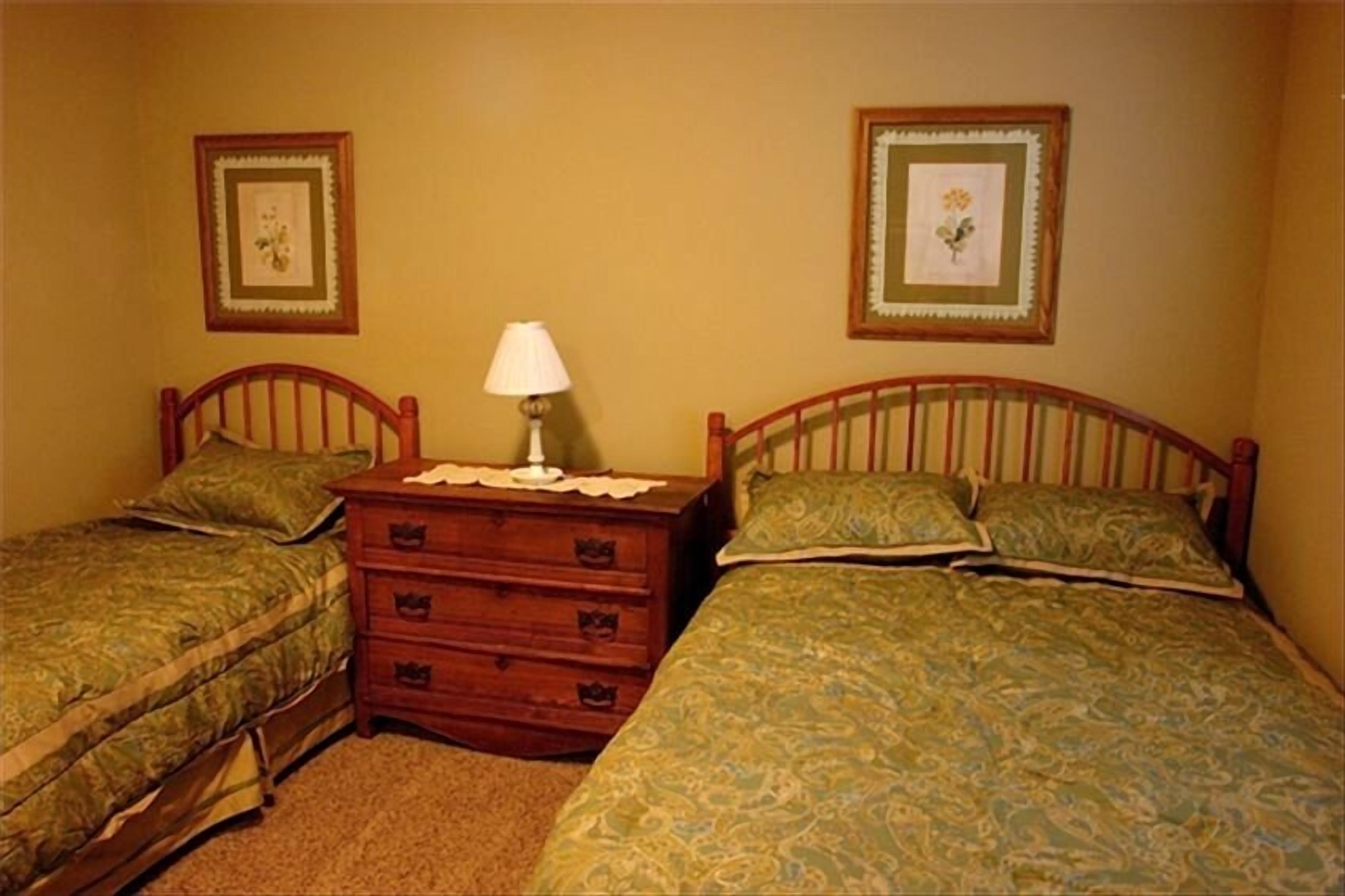 Clear Lake Vacation Home on the Water--Close to Wine-Tasting!