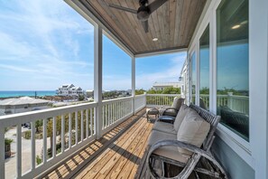 Terrace/patio - Beach House & Large Private Pool,2 owner suites; Walk 2 Beach, Gulf Views (Panama City Beach)