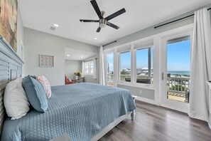 5 camere, una scrivania, ferro/asse da stiro, Wi-Fi gratuito