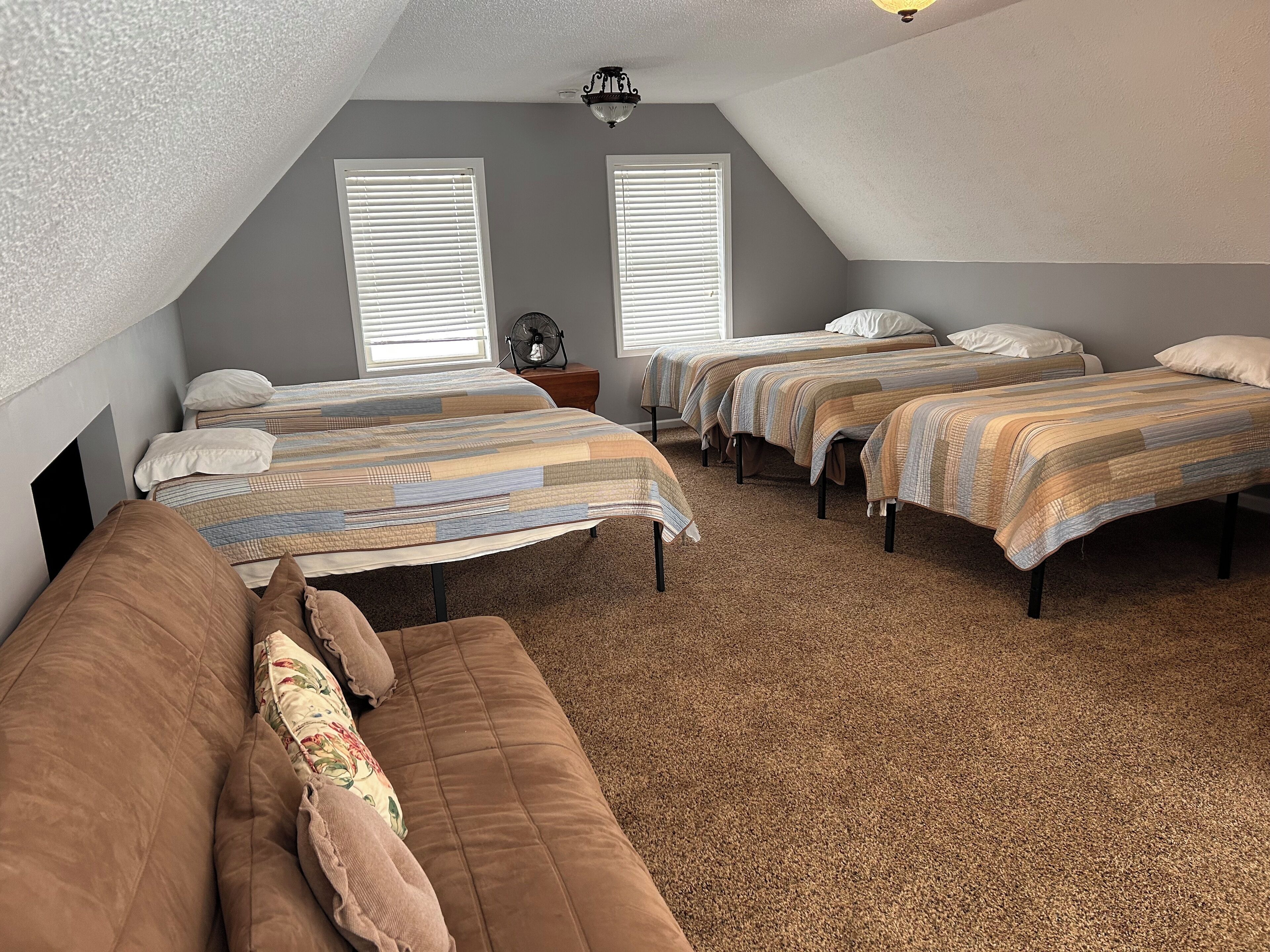 3 habitaciones, wifi, ropa de cama y acceso para silla de ruedas 