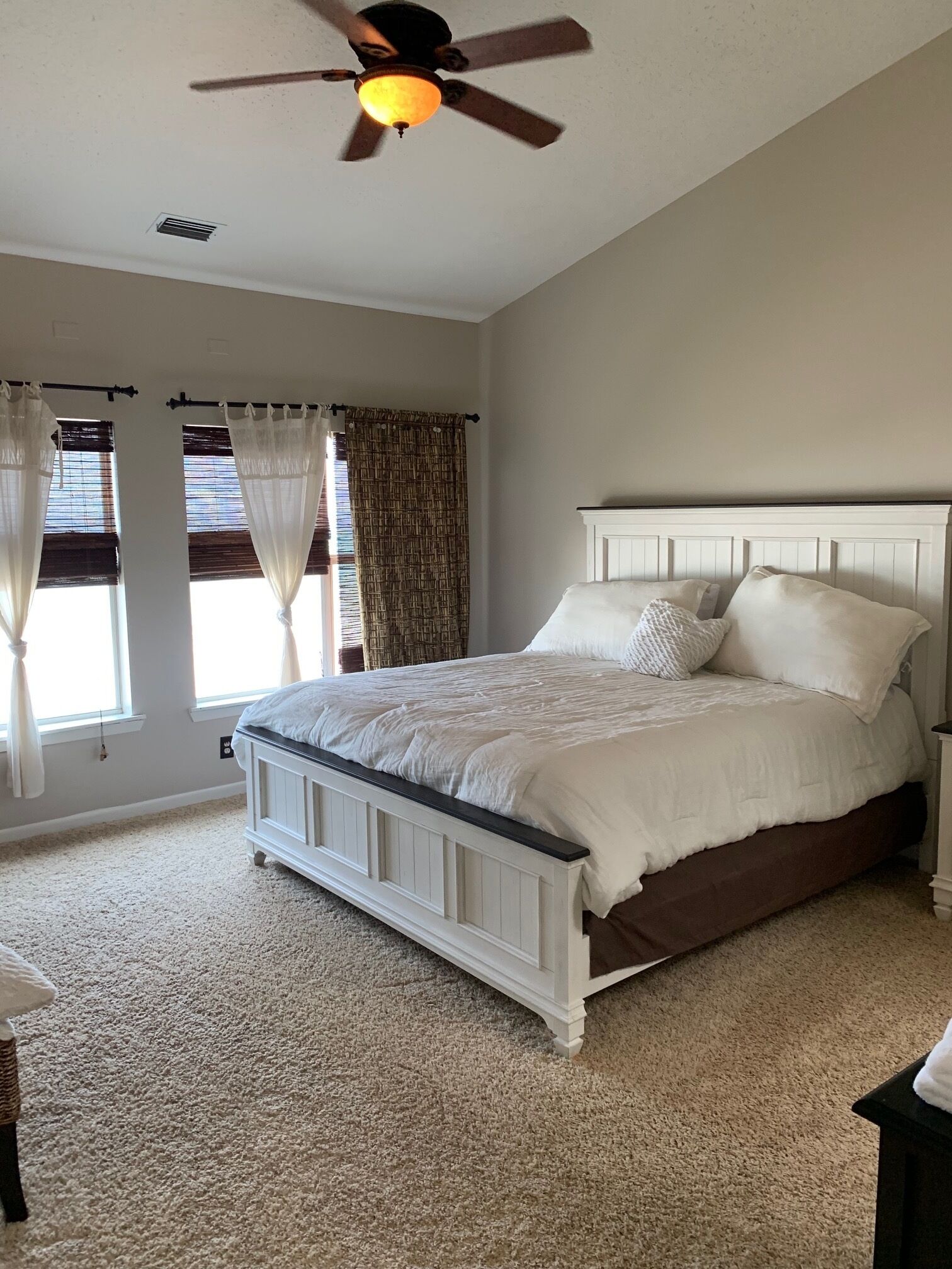 Gulfront TH. sleeps 6. Steps to the beach. remodeled. Deal with the owner direct