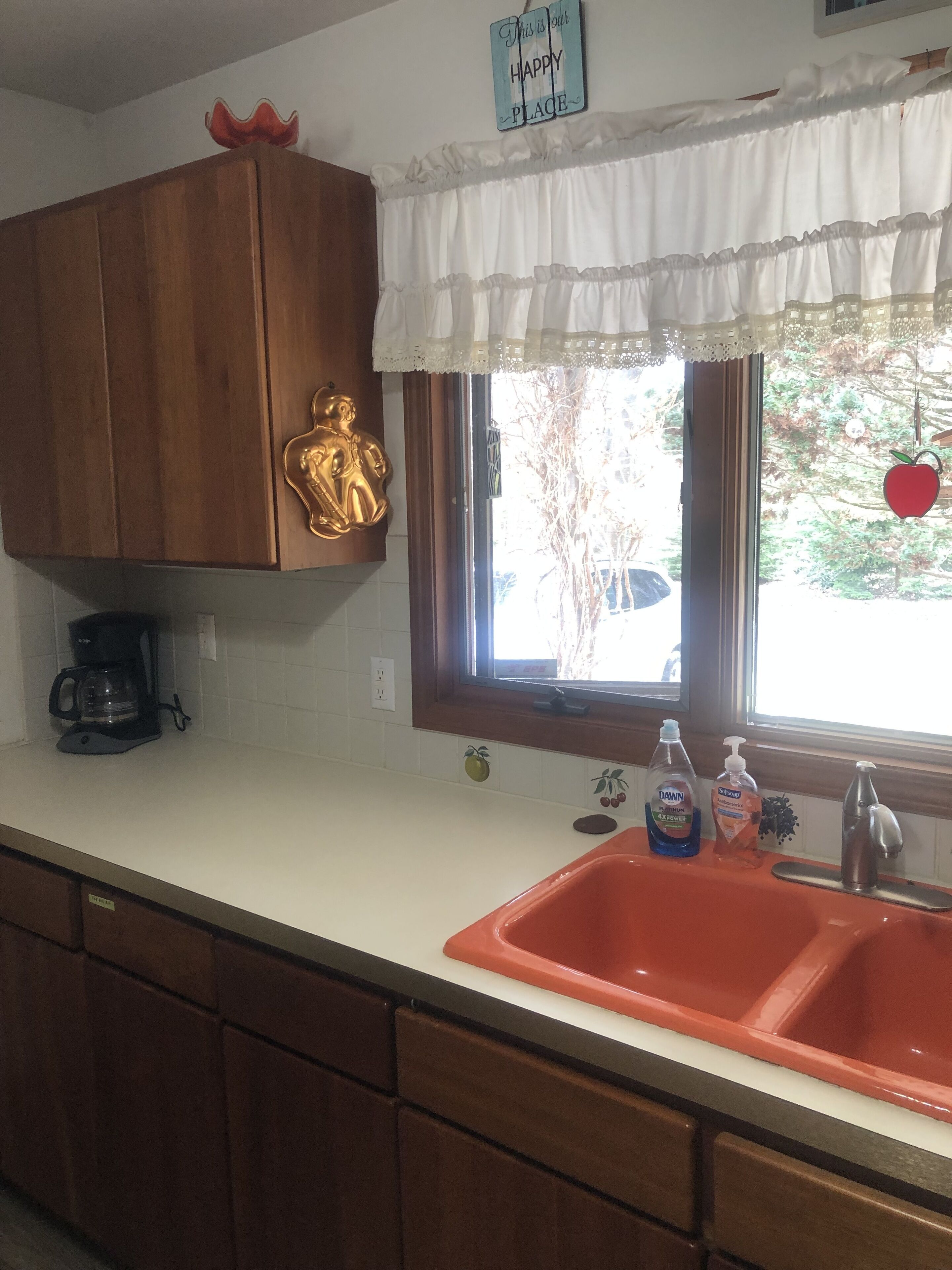 Cozy South Haven Cottage with Private Beach Access