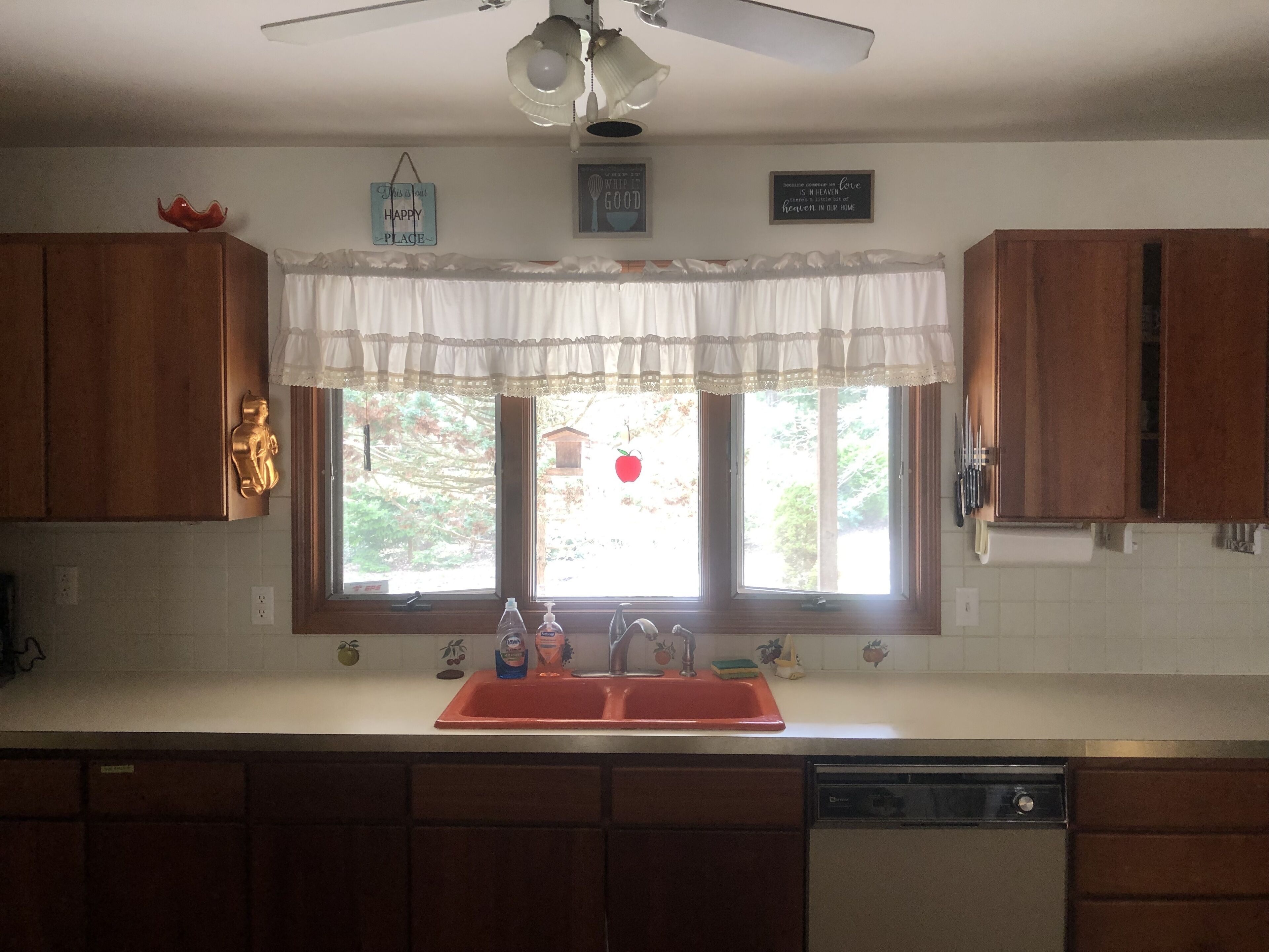 Cozy South Haven Cottage with Private Beach Access