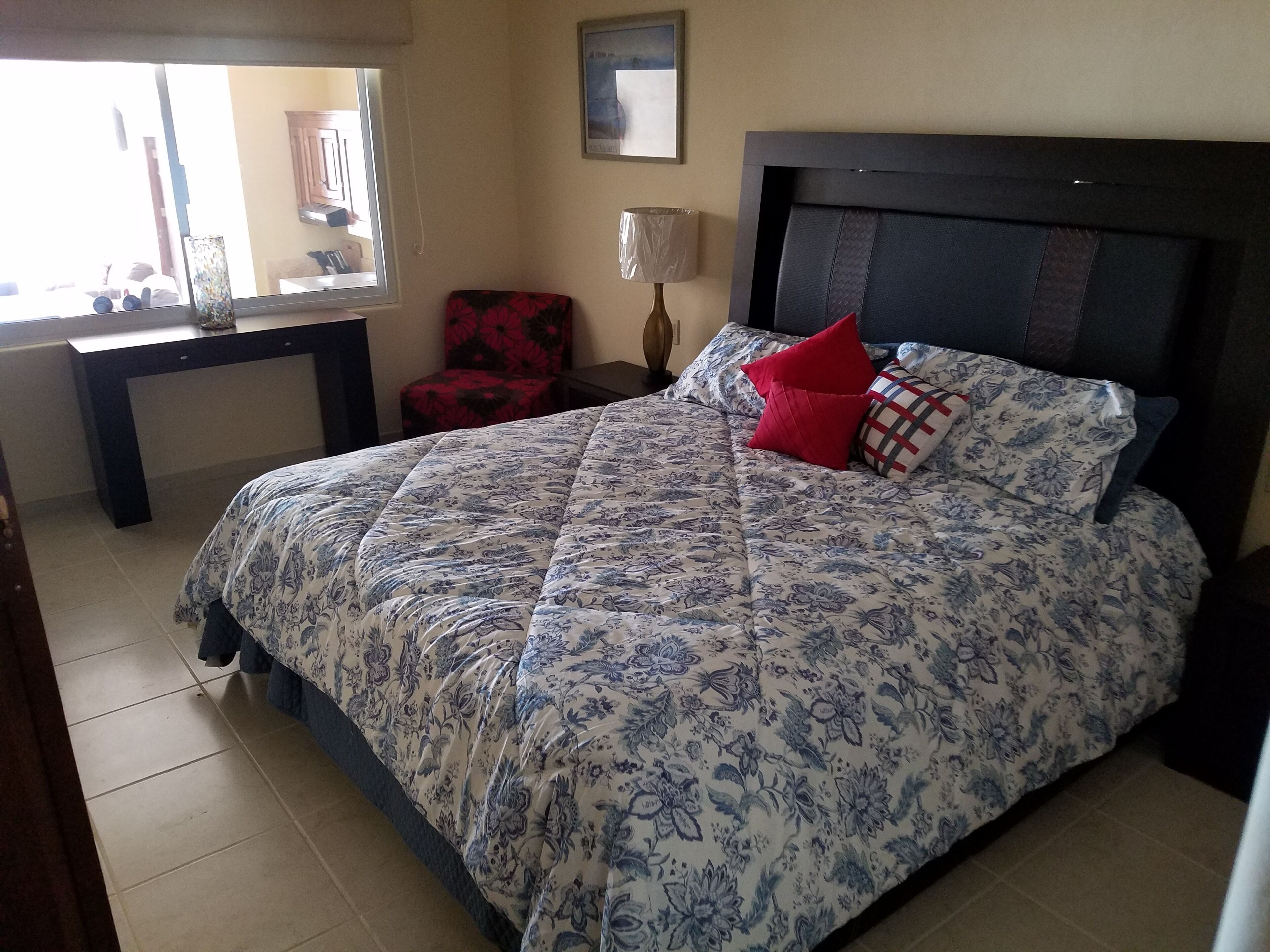 1-Bedroom Ocean View Condo 104. Stays of 1 month or more,  get discounted rates!