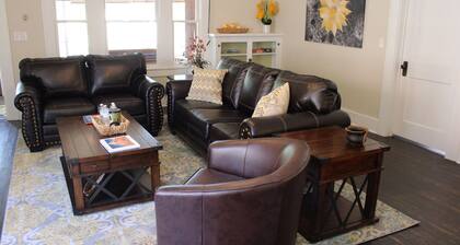 Casa Rustica - Centrally located, Carlsbad Caverns