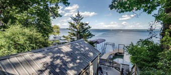 Blackbird Cottage, 2 bed lakefront on Seneca