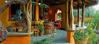 El Encanto - Artful Luxury in a Rustic Setting by the Sea