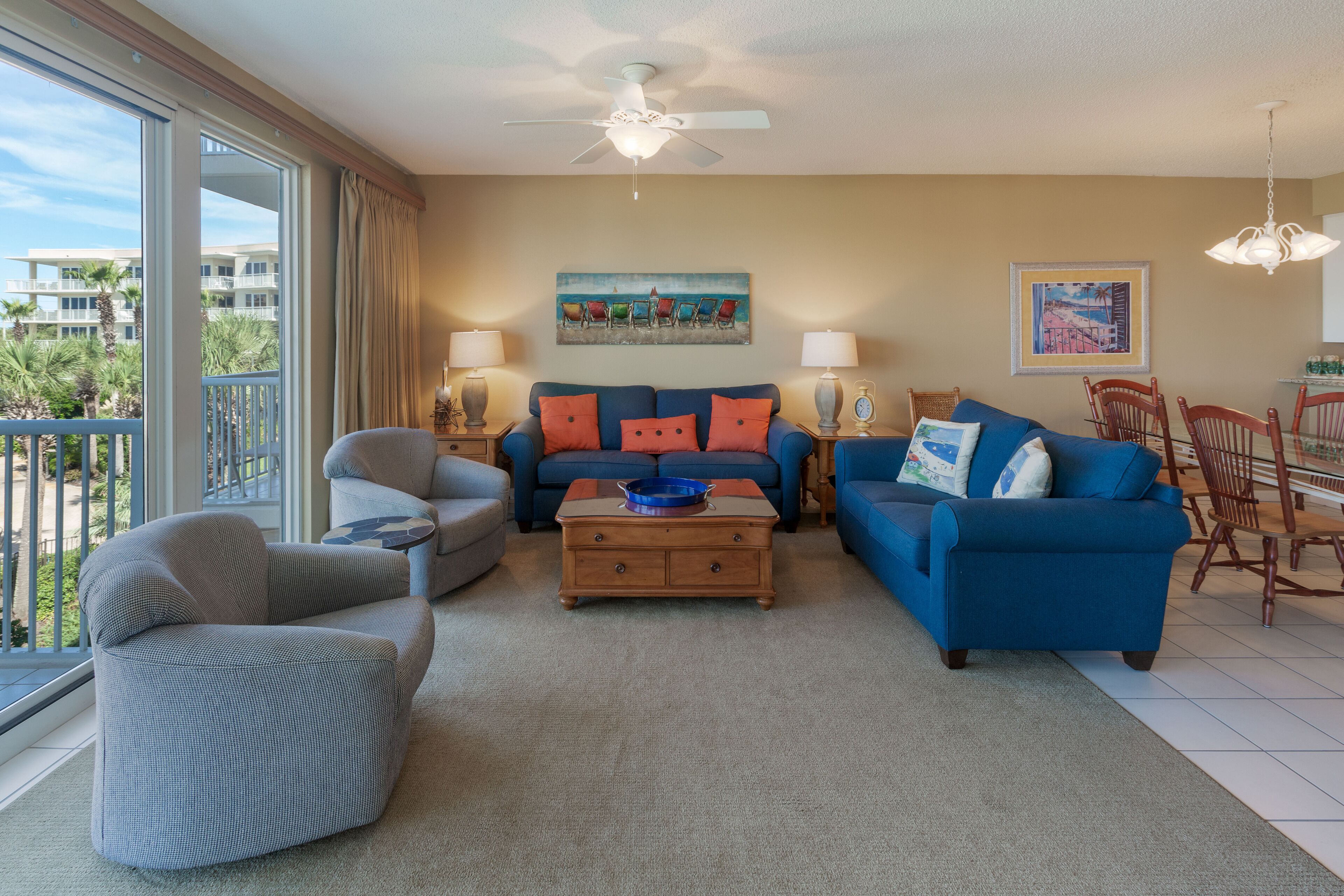 Crescent Unit 204 Large 2 Bed Room units, with Beach Service  