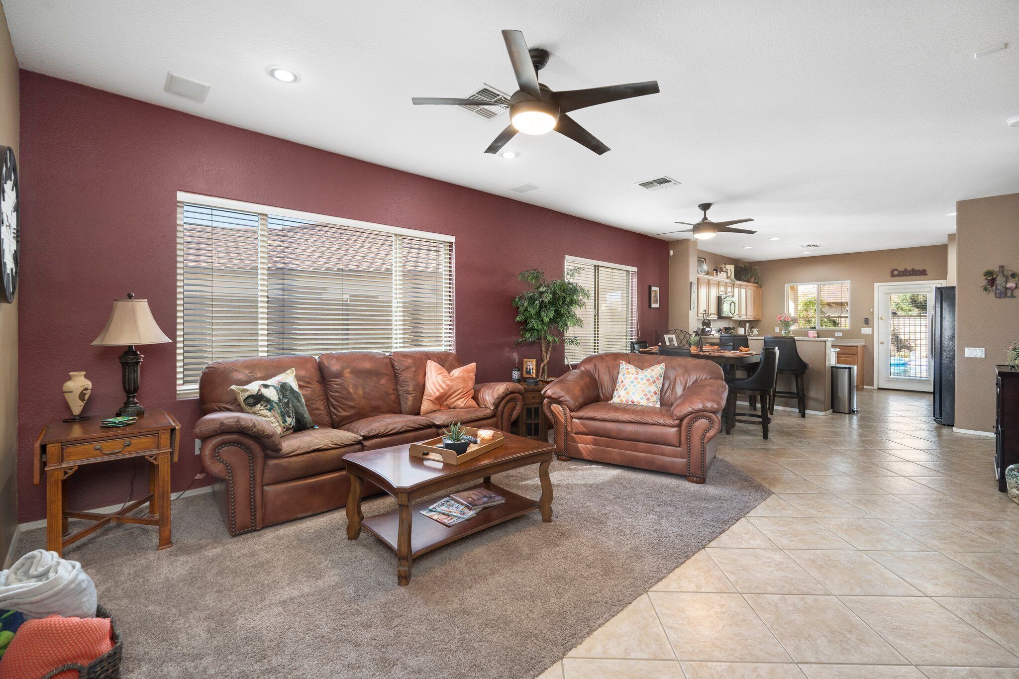 Beautiful Home w/private pool, putting green near Westgate.