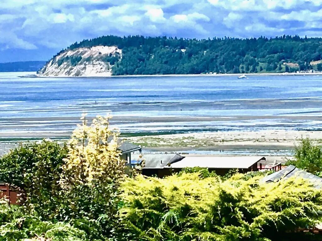 View beach family Cottage for 3 Sunlight Beach, Whidbey