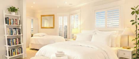 4 bedrooms, free WiFi, bed sheets