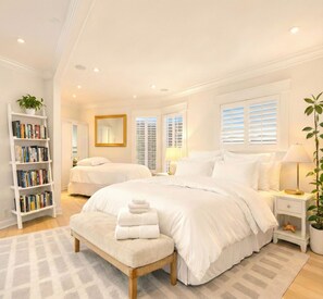 4 soverom, wi-fi (inkludert) og sengetøy