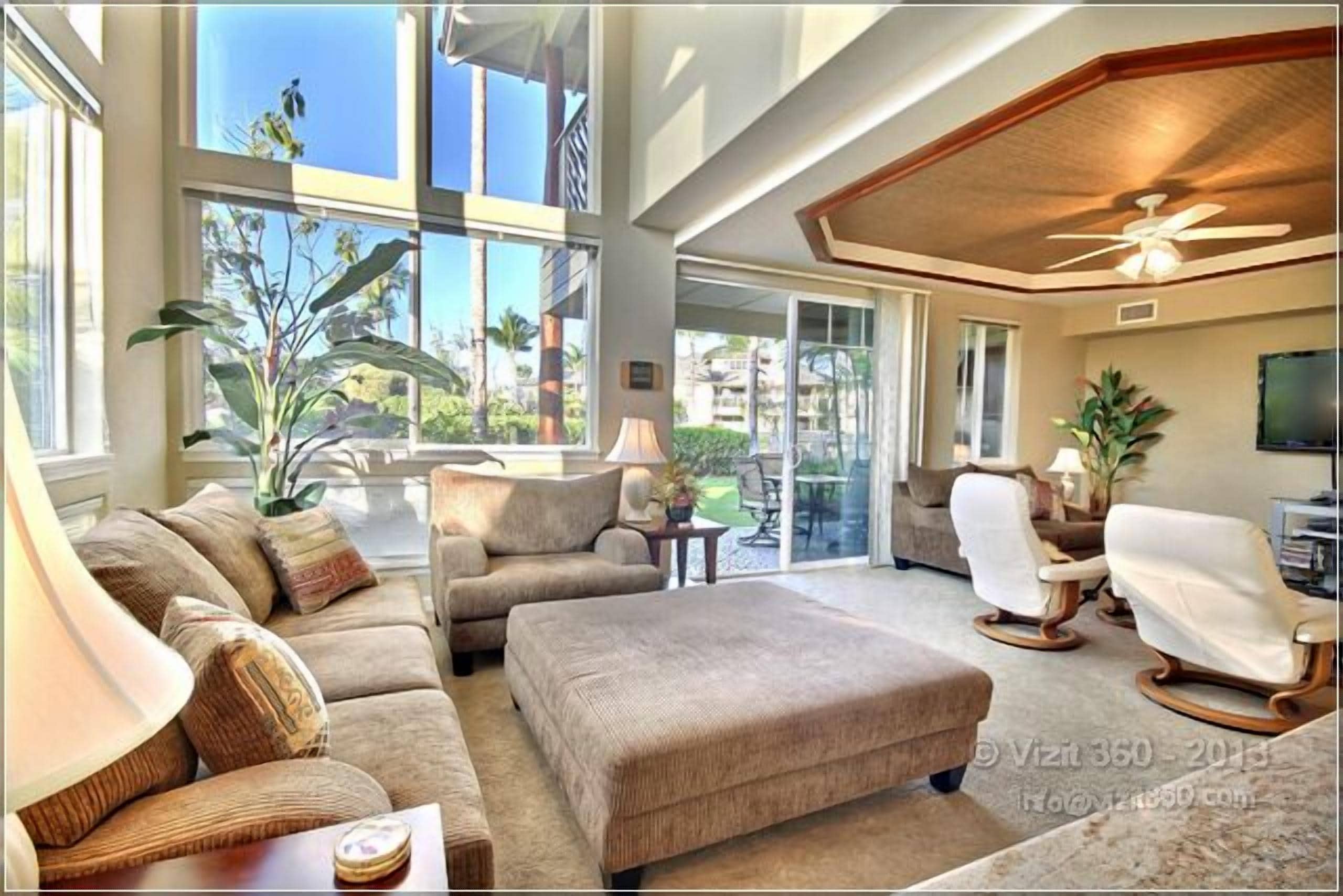 Poolside Delight! Spacious, Lanai BBQ & Exclusive Hilton Pool Pass for '23