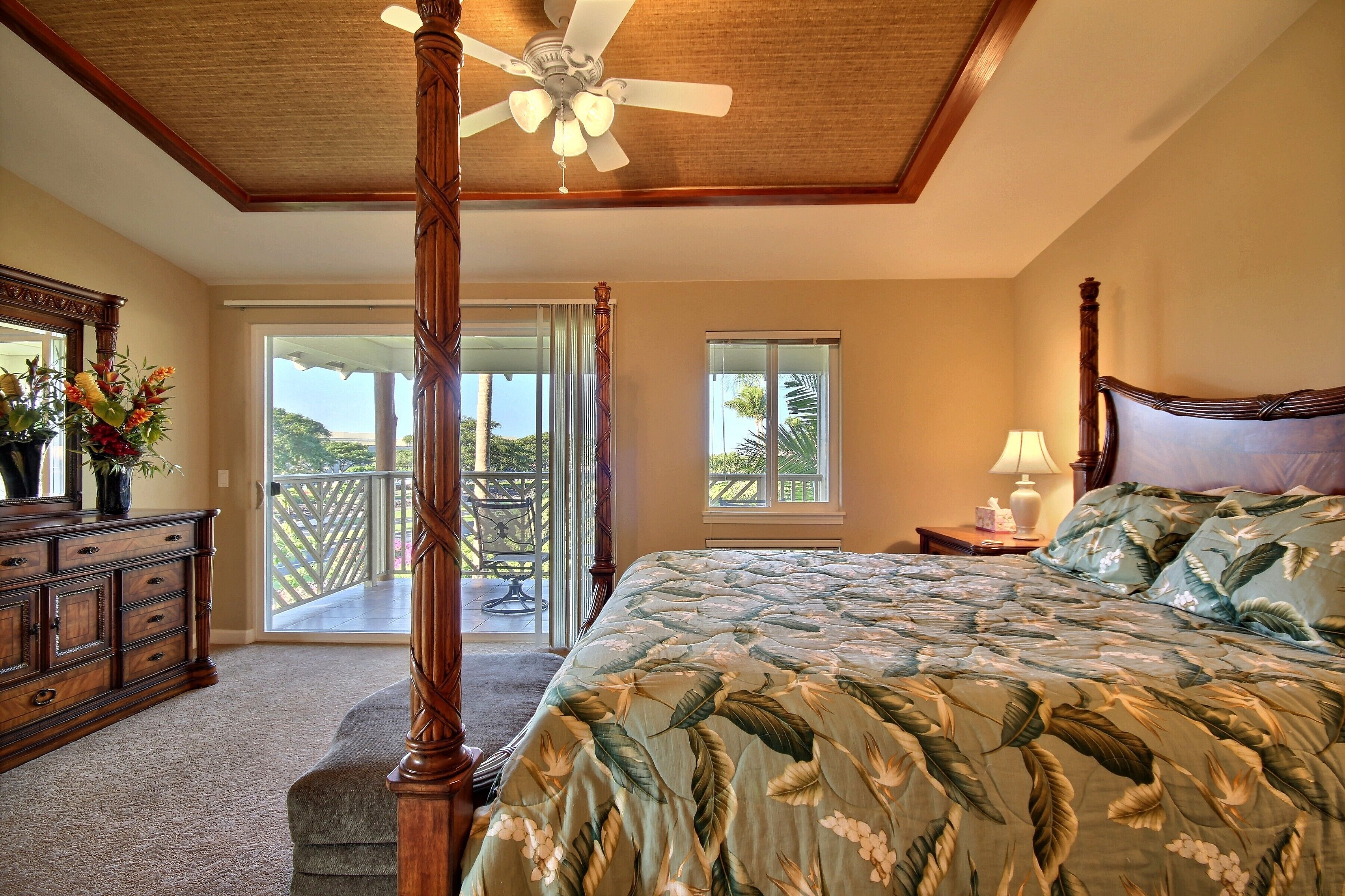 Poolside Delight! Spacious, Lanai BBQ & Exclusive Hilton Pool Pass for '23