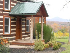 Exterior detail - Beautifully appointed log cabin features mountain views, river, trails, WiFi (Luray)