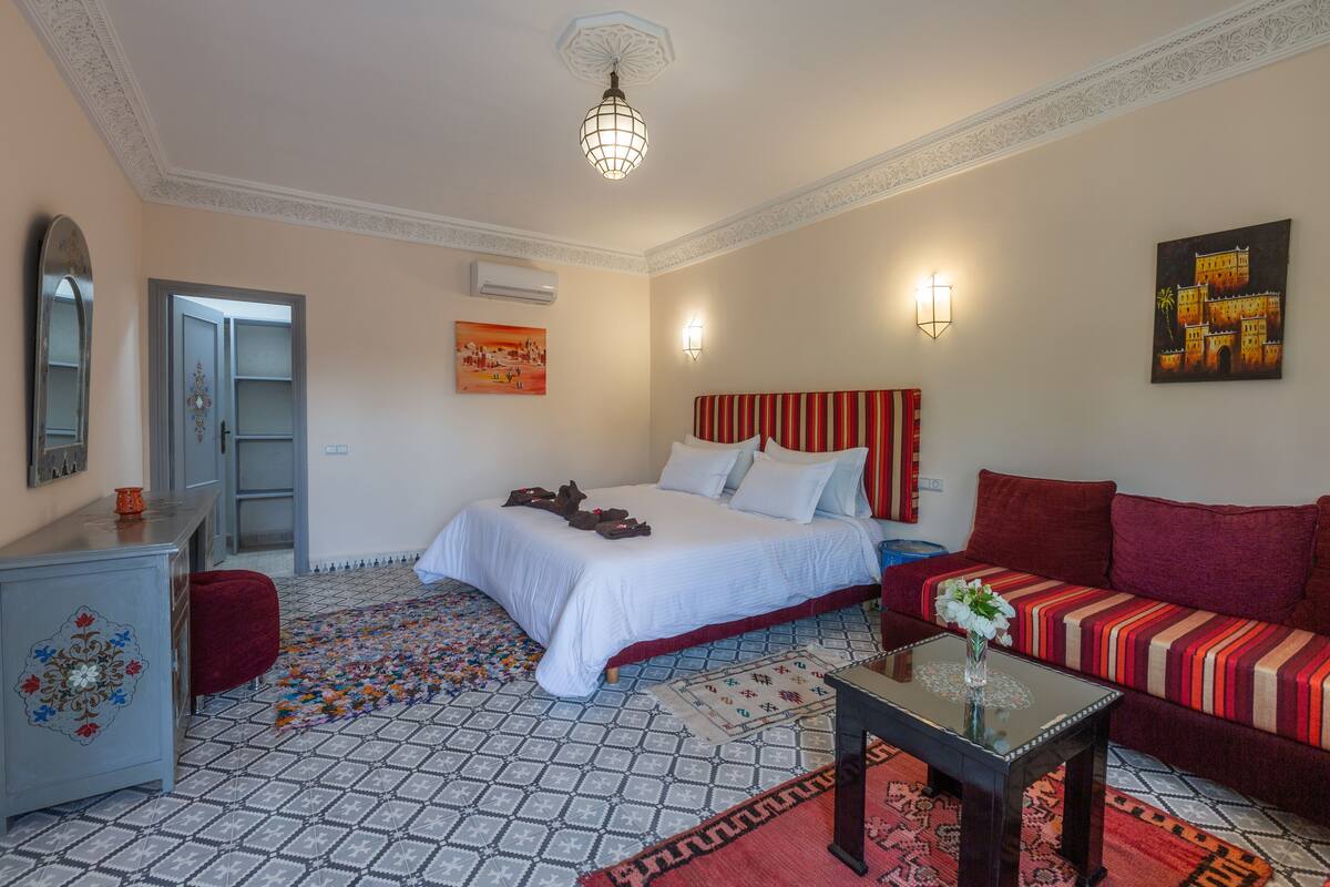 2 bedrooms, blackout curtains, iron/ironing board (on request)