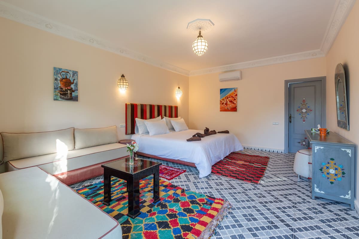 2 bedrooms, blackout curtains, iron/ironing board (on request)