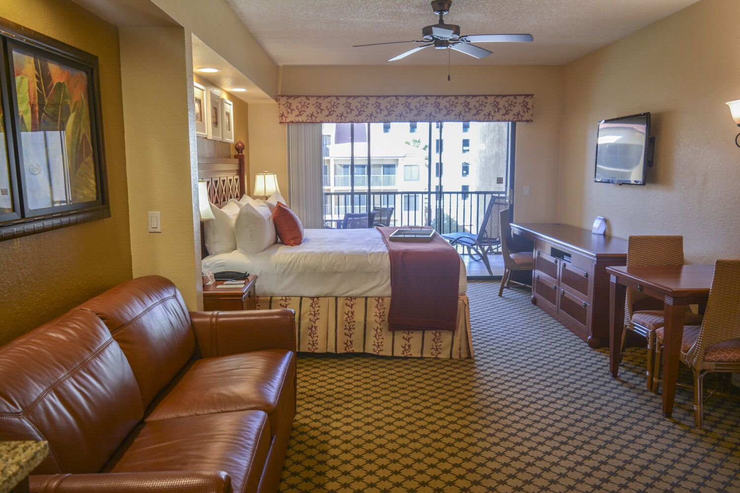 AMAZING STUDIO AT WESTGATE LAKES RESORT & SPA NEAR DISNEY UNIVERSAL SEA WORLD