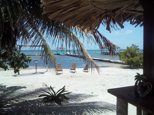 Casa Vista Belize – Main House 6 Bedroom Beachfront