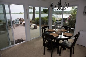 Dining - RENT YOUR OWN ISLAND on beautiful Lake Winnipesaukee! (Laconia)