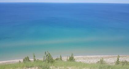 Beautiful Lakefront Home, Central AC, Paddle to Lake Michigan, Dock, Beach, Raft