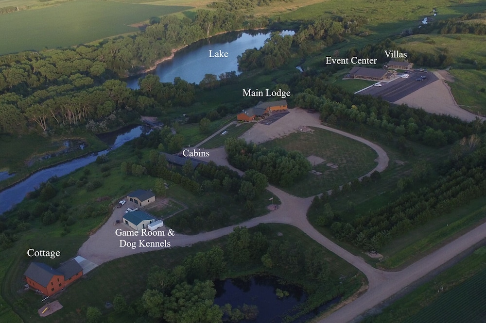 Magnificent 8000 Sq. Ft. Lodge w/ Private Lake