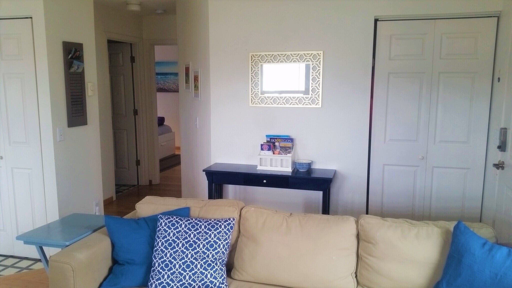 Cozy & Convenient 2BR/1BA Downtown Apartment